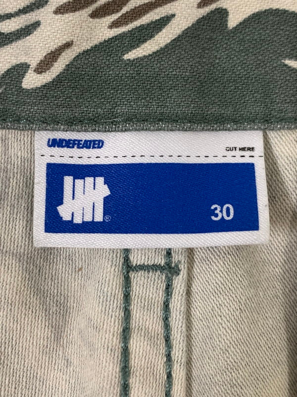 【中古品】【メンズ】 UNDEFEATED アンディフィーテッド CARGO PANTS カーゴパンツ メンズ ボトムス 153-260424-em-31-min サイズ：W30 カラー：グリーン系 万代Net店