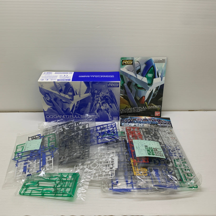 【中古品】 RG ダブルオークアンタ フルセイバー プラモデル ガンプラ バンダイ 058-260529-em-03-min 万代Net店