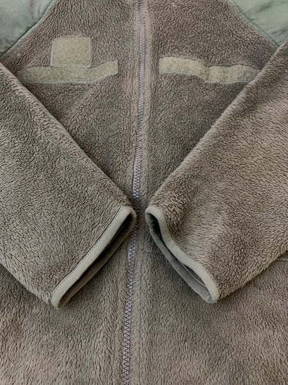 【中古品】【メンズ】 U.S.ARMY ユーエス アーミー ECWCS GEN3 LEVEL 3 FLEECE JACKET エクワックス ジェネレーション3 レベル3 フリース ジャケット メンズ アウター 146-260518-em-09-min カラー：カーキグリーン 万代Net店