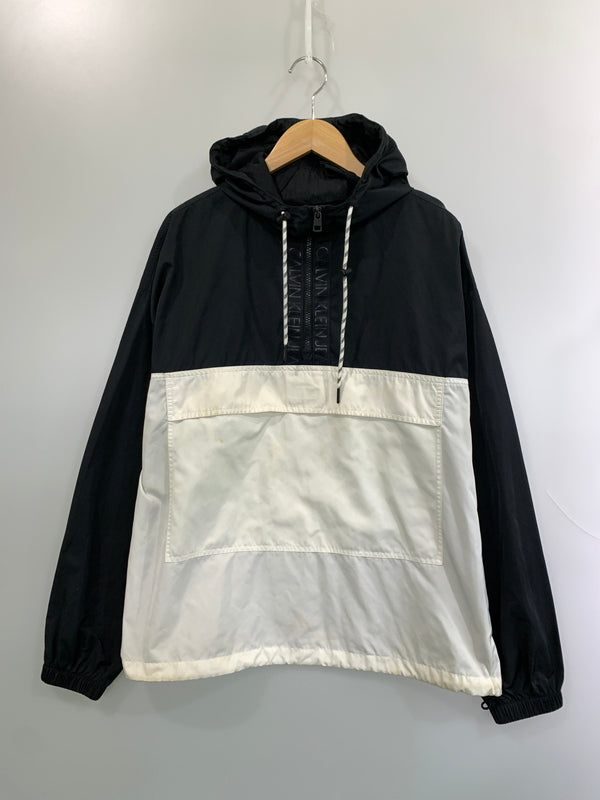 【中古品】【メンズ】 CALVIN KLEIN JEANS カルバンクライン ジーンズ ANORAK PARKA アノラック パーカー メンズ アウター 141-260518-em-10-min サイズ：M カラー：ブラック/ホワイト 万代Net店