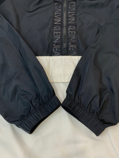 【中古品】【メンズ】 CALVIN KLEIN JEANS カルバンクライン ジーンズ ANORAK PARKA アノラック パーカー メンズ アウター 141-260518-em-10-min サイズ：M カラー：ブラック/ホワイト 万代Net店