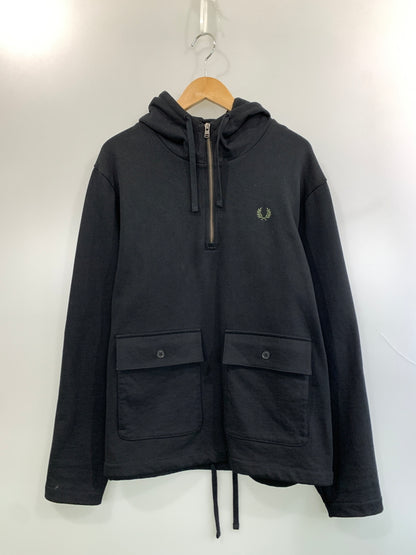 【中古品】【メンズ】 FRED PERRY フレッドペリー M8709 HEAVY WEIGHT PULLOVER SWEAT プルオーバーパーカー 141-260508-AS-20-min サイズ：M カラー：ブラック 万代Net店