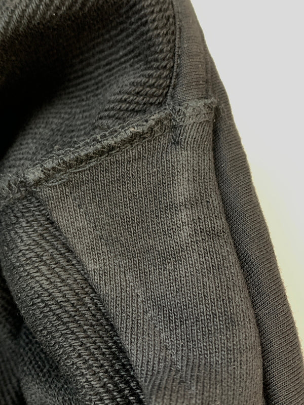 【中古品】【メンズ】 FRED PERRY フレッドペリー M8709 HEAVY WEIGHT PULLOVER SWEAT プルオーバーパーカー 141-260508-AS-20-min サイズ：M カラー：ブラック 万代Net店