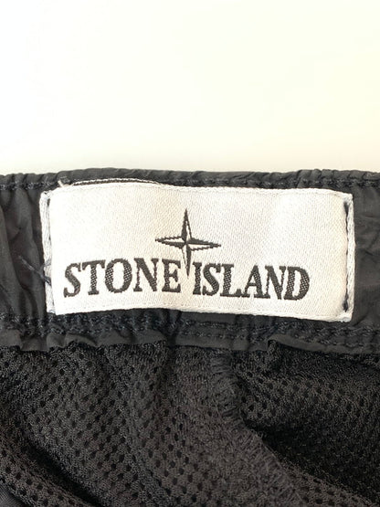 【中古品】【メンズ】 STONE ISLAND ストーンアイランド NYLON METAL IN ECONYL TROUSERS L1S153100035 ナイロンメタル イン エコニール トラウザーズ ボトムス ジョガーパンツ 152-260429-kk-27-min サイズ：33 カラー：ブラック 万代Net店