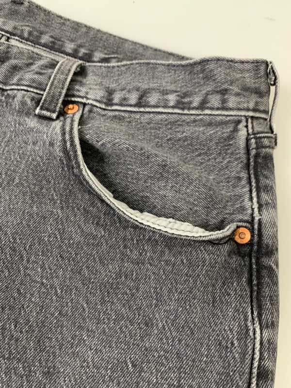 【中古品】【メンズ】 LEVI'S リーバイス 79830-0011 93 STRAIGHT 501 DENIM PANT ストレートデニムパンツ ジーンズ 158-260615-kt-19-min サイズ：W34L32 カラー：ブラック系 万代Net店