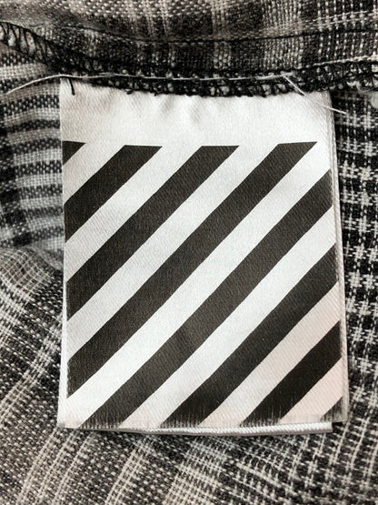 【ジャンク品】【メンズ】 OFF-WHITE オフホワイト 17SS LINEN FLANNEL CHECK SHIRT リネン フランネルチェックシャツ 長袖 トップス 142-260429-kk-50-min サイズ：XXS カラー：ブラック 万代Net店