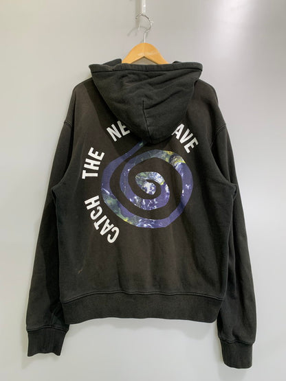 【中古品】【メンズ】 STUSSY ステューシー CATCH THE NEW WAVE HOODIE キャッチ・ザ・ニュー・ウェーブ・フーディー メンズ トップス パーカー 142-260430-em-49-min サイズ：M カラー：ダークグリーン 万代Net店