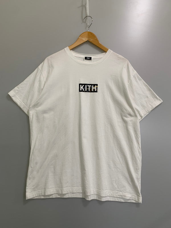 【中古品】【メンズ】 KITH キス PRAY FOR NOTO TEE WHITE プレイ フォー ノト 半袖Tシャツ チャリティー 能登半島地震 メンズ トップス 142-260430-em-37-min サイズ：XL カラー：ホワイト 万代Net店