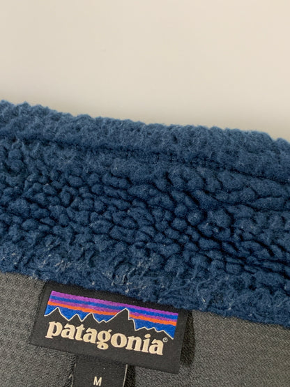 【中古品】【メンズ】 PATAGONIA パタゴニア クラシックレトロ X ベスト 23048 メンズ フリースベスト 144-260505-em-49-min サイズ：M カラー：ネイビー 万代Net店