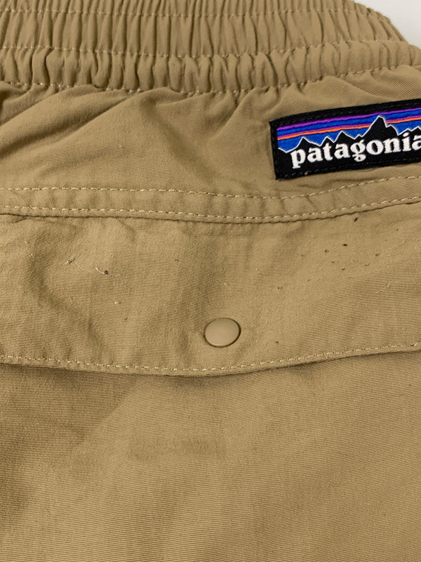 【中古品】【メンズ】 PATAGONIA パタゴニア BAGGIES PANTS 55211 バギーズ パンツ メンズ ボトムス アウトドア 水陸両用 155-260505-em-34-min サイズ：M カラー：ベージュ系 万代Net店