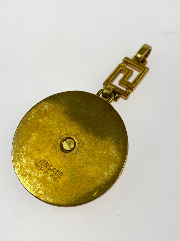 【現状渡し品】【レディース】 VERSACE ヴェルサーチェ PENDANT TOP ペンダント トップ チャーム メドゥーサ 182-260505-em-15-min カラー：ゴールド/ブルー 万代Net店