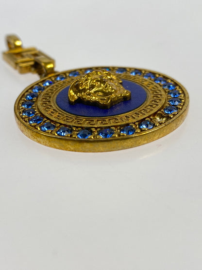【現状渡し品】【レディース】 VERSACE ヴェルサーチェ PENDANT TOP ペンダント トップ チャーム メドゥーサ 182-260505-em-15-min カラー：ゴールド/ブルー 万代Net店