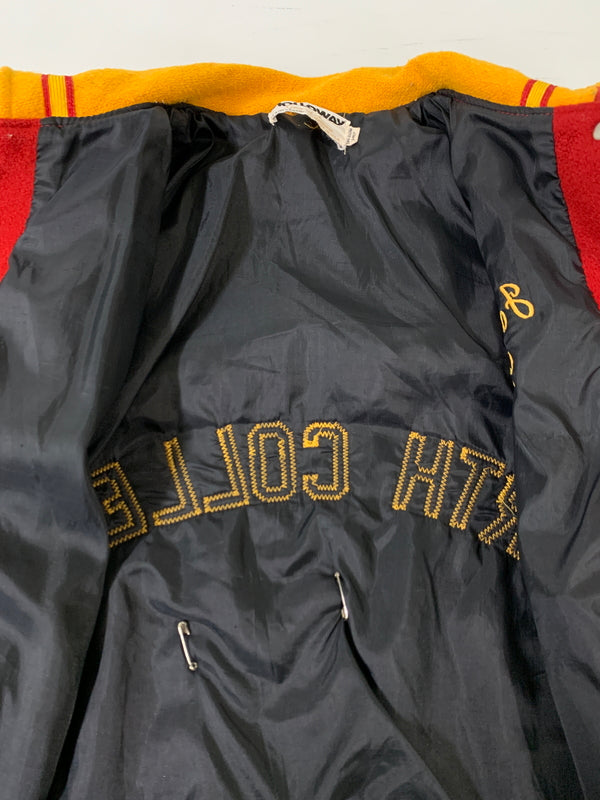 【中古品】【メンズ】 HOLLOWAY ホロウェイ 60-70S セーラーカラー バーシティジャケット 60年代 70年代 メンズ アウター ヴィンテージ スタジャン 146-260505-em-28-min サイズ：LADIES-LARGE カラー：レッド 万代Net店