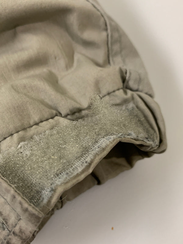【中古品】【メンズ】 U.S.ARMY ユーエスアーミー 8415-01-545-8724 00S WILD THING社製 ECWCS LEVEL7 GEN3 JACKET アウター 146-260508-AS-64-min サイズ：M-LONG カラー：カーキ 万代Net店