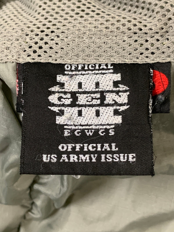 【中古品】【メンズ】 U.S.ARMY ユーエスアーミー 8415-01-545-8724 00S WILD THING社製 ECWCS LEVEL7 GEN3 JACKET アウター 146-260508-AS-64-min サイズ：M-LONG カラー：カーキ 万代Net店