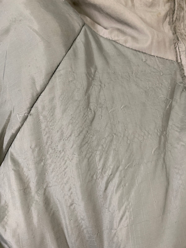 【中古品】【メンズ】 U.S.ARMY ユーエスアーミー 8415-01-545-8724 00S WILD THING社製 ECWCS LEVEL7 GEN3 JACKET アウター 146-260508-AS-64-min サイズ：M-LONG カラー：カーキ 万代Net店