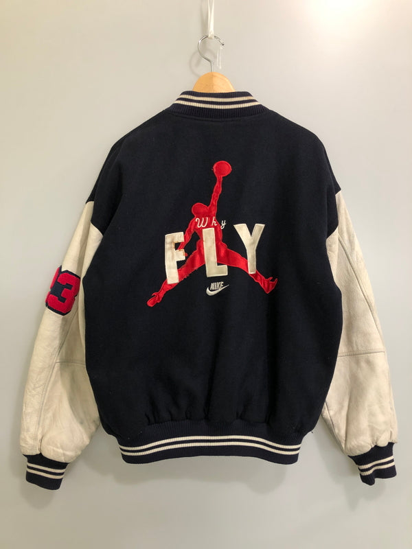 【現状渡し品】【メンズ】 NIKE ナイキ 90S AIR JORDAN FLIGHT CLOB STADIUM JACKET 90年代 エアジョーダン スタジアムジャケット メンズ アウター スタジャン 146-260510-em-38-min サイズ：L カラー：ネイビー/ホワイト 万代Net店
