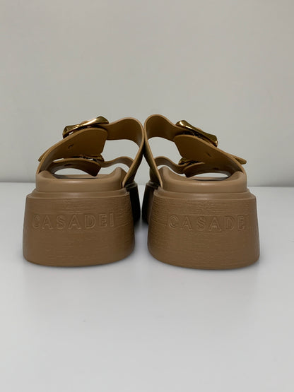 【中古品】【レディース】 CASADEI カサディ BIRKY SANDAL 24SS バーキー サンダル レディーズ 靴 スウェード 厚底 167-260512-em-21-min サイズ：38 カラー：ベージュ 万代Net店