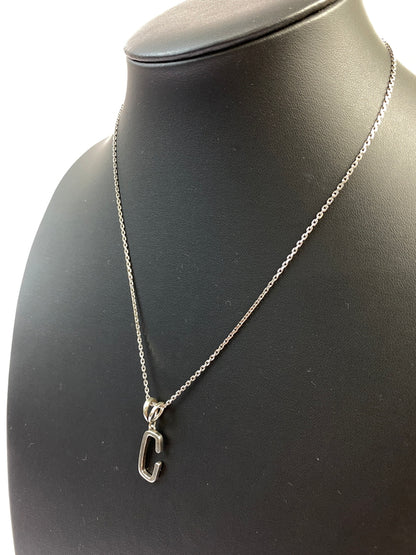 【中古品】【メンズ/レディース】 STUSSY ステューシー SILVER ALPHABET PENDANT ”C” シルバー アルファベット ペンダントトップ 192-260713-KS-22-min カラー：シルバー 万代Net店