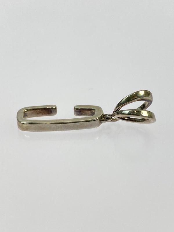 【中古品】【メンズ/レディース】 STUSSY ステューシー SILVER ALPHABET PENDANT ”C” シルバー アルファベット ペンダントトップ 192-260713-KS-22-min カラー：シルバー 万代Net店