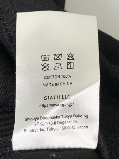 【中古品】【メンズ】 SWAGGER スワッガー SWAGGER LOGO TEE SWG23-TS08 スワッガー ロゴ ティーシャツ トップス 142-260522-SH-25-min サイズ：XL カラー：ブラック 万代Net店