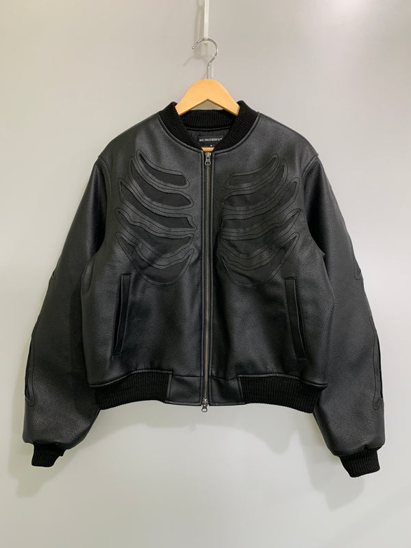 【中古品】【メンズ】 SURGERY サージェリー BONE CUTTING VARSITY JACKET ヴァーシティ ジャケット アウター 142-260508-AS-42-min サイズ：M カラー：ブラック 万代Net店