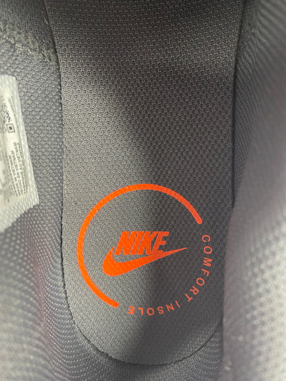【中古美品】【メンズ】 NIKE ナイキ IQ9397-068 AIR MAX EXCEE 靴 シューズ スニーカー SNEAKER 160-260509-zi-02-min サイズ：27cm カラー：IRON GREY/HYPER CRIMSON-BLACK 万代Net店