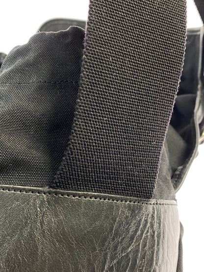 【中古品】【メンズ/レディース】 SAINT LAURENT PARIS サンローラン パリ CANVAS MESSENGER BAG 342610 キャンバス メッセンジャー バッグ カバン 肩掛け 180-260521-em-09-min カラー：ブラック 万代Net店