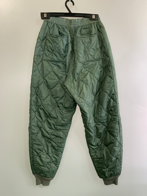 【中古品】【メンズ】 U.S.AIR FORCE ユー エス エアー フォース 60S QUILTING FLIGHT PANT 60年代 キルティング フライトパンツ DSA-1-1480-63-C メンズ ボトムス ミリタリー ヴィンテージ 157-260709-hu-32-min サイズ：M カラー：カーキ 万代Net店