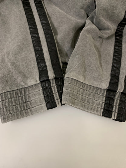 【中古品】【メンズ】 ADIDAS アディダス ×DANIEL PATRICK ダニエルパトリック 別注 コラボ LOGO HOODIE FR5635 ロゴフーディー パーカー トップス 148-260522-SH-23-min サイズ：XO カラー：グレー 万代Net店