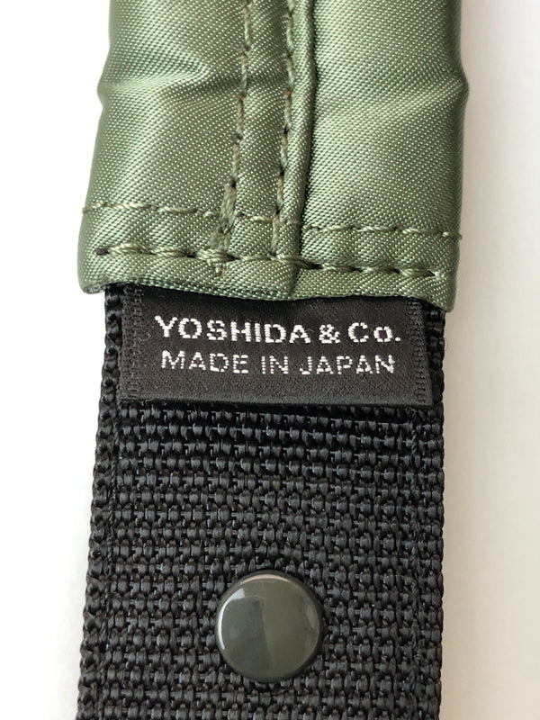 【中古品】【メンズ/レディース】 PORTER ポーター PX TANKER CARRYING EQUIPMENT STRAP 30 ピーエックス タンカー キャリング イクイップメント ストラップ 30 188-260519-em-29-min カラー：オリーブグリーン 万代Net店