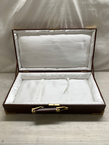 【中古品】 40cm用 ドール鞄 「ローゼンメイデン」 ドール用カバン ドルク 薔薇乙女 お出かけ 収納用 ドールバッグ 038-260918-em-20-min 万代Net店