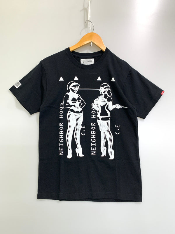 【中古品】【メンズ】 NEIGHBORHOOD ×C.E. ネイバーフット シーイー SS TEE プリントT 半袖Tシャツ 142-260615-kt-22-min サイズ：M カラー：ブラック 万代Net店