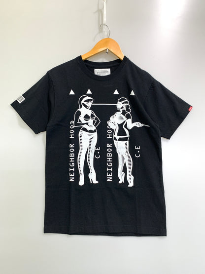 【中古品】【メンズ】 NEIGHBORHOOD ×C.E. ネイバーフット シーイー SS TEE プリントT 半袖Tシャツ 142-260615-kt-22-min サイズ：M カラー：ブラック 万代Net店