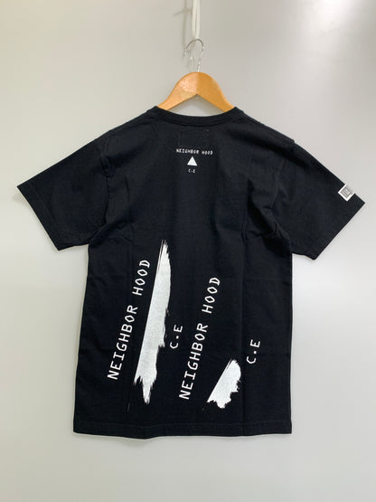 【中古品】【メンズ】 NEIGHBORHOOD ×C.E. ネイバーフット シーイー SS TEE プリントT 半袖Tシャツ 142-260615-kt-22-min サイズ：M カラー：ブラック 万代Net店