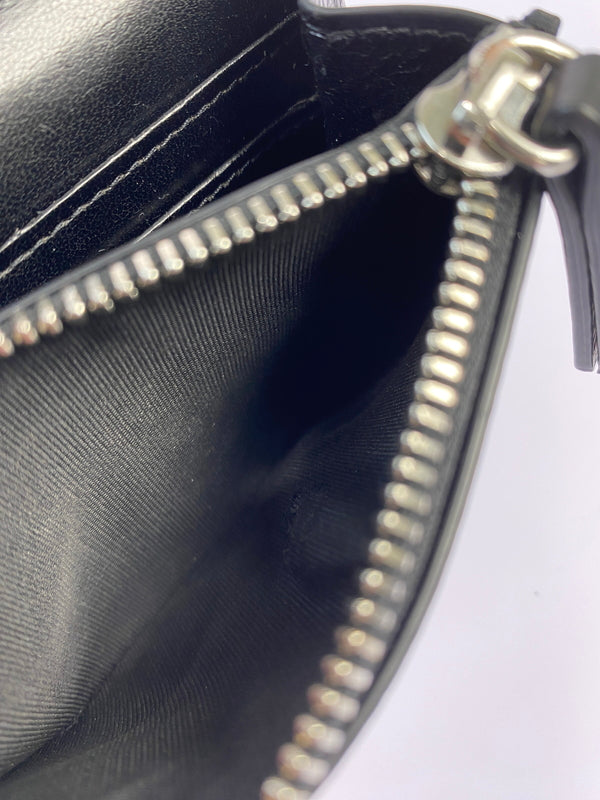 【現状渡し品】【レディース】 MM6 MAISON MARGIELA エムエム6 メゾン マルジェラ FLAP WALLET フラップ ウォレット コインケース 小銭入れ 財布 200-260512-em-08-min カラー：ブラック 万代Net店