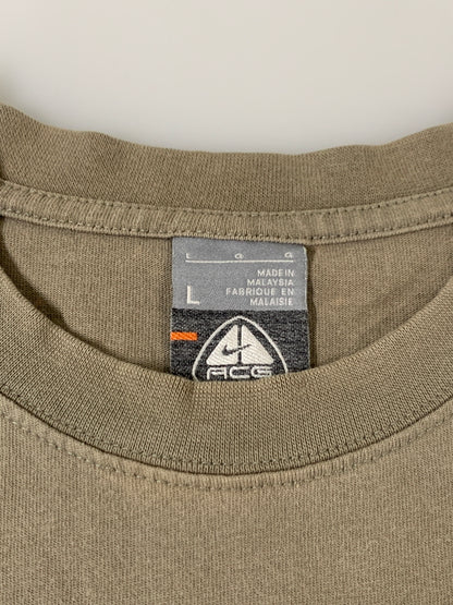 【中古品】【メンズ】 NIKE ACG ナイキ エーシージー 00S HIPPIES SMELL TEE 半袖Tシャツ ショートスリーブ 146-260508-AS-92-min サイズ：L カラー：ベージュ系 万代Net店