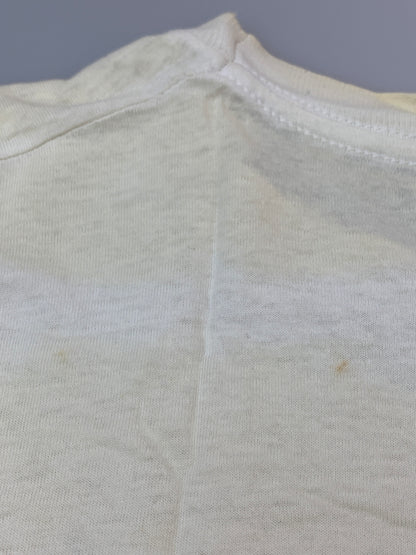 【ジャンク品】【メンズ】 CUBA 90S "STING" PRINT TEE キューバ 1990年代 プリント ティー メンズ トップス Tシャツ 146-260513-KS-20-min サイズ：不明 カラー：ホワイト 万代Net店