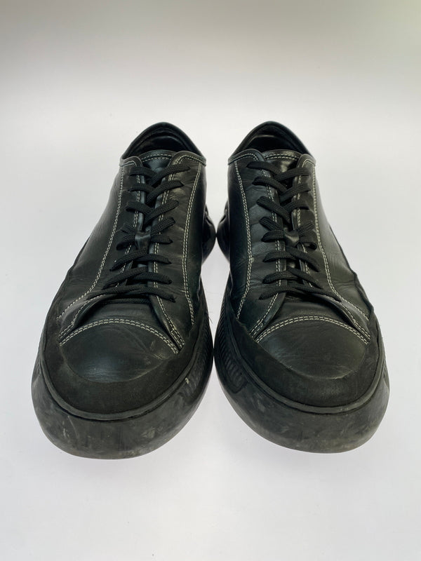 【現状渡し品】【メンズ】 OAMC オーエーエムシー FREE SOLO LOW LEATHER SNEAKER フリー ソロ ロー レザー スニーカー 靴 162-260519-yn-04-min サイズ：43 カラー：ブラック 万代Net店