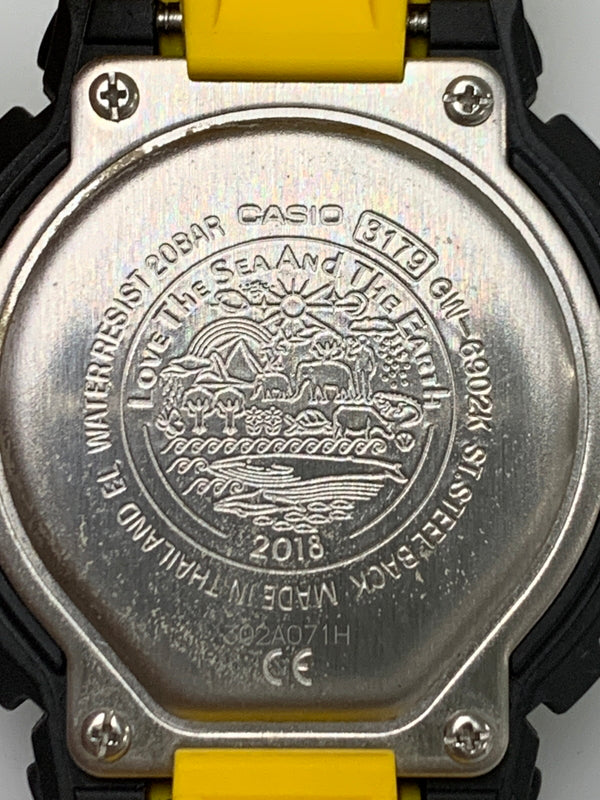 【中古品】【メンズ】 G-SHOCK ジーショック DIGITAL GW-6902K-9JR LOVE THE SEA AND THE EARTH イルクジ 2018 電波ソーラー デジタル腕時計 ウォッチ 196-260512-em-37-min カラー：ブラック/イエロー 万代Net店