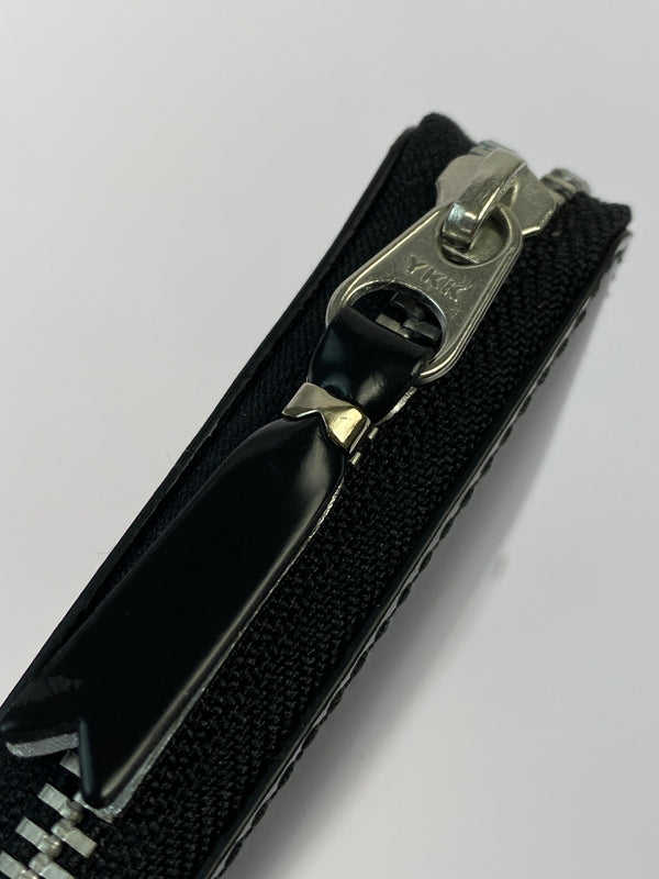 【中古品】【メンズ/レディース】 COMME DES GARCONS コムデギャルソン GOLD LINE WALLET BLACK SILVER ゴールドライン ウォレット 二つ折り財布 200-260512-em-12-min カラー：ブラック/シルバー 万代Net店
