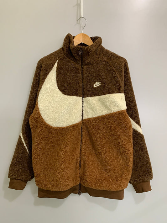 【現状渡し品】【メンズ】 NIKE ナイキ BQ6546-259 REVERSIBLE NYLON BOA FLEECE JACKET リバーシブル ナイロン ボア フリース ジャケット 148-260516-zi-13-min サイズ：L カラー：ブラウン/ホワイト 万代Net店