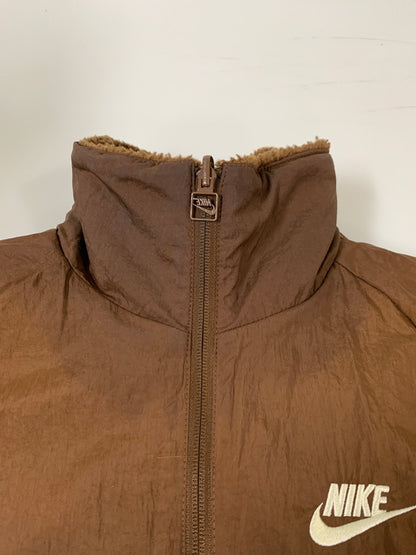 【現状渡し品】【メンズ】 NIKE ナイキ BQ6546-259 REVERSIBLE NYLON BOA FLEECE JACKET リバーシブル ナイロン ボア フリース ジャケット 148-260516-zi-13-min サイズ：L カラー：ブラウン/ホワイト 万代Net店
