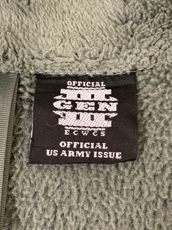 【中古品】【メンズ】 U.S.ARMY ユーエスアーミー 8415-01-538-6768 ECWCS GEN3 POLARTEC FLEECE JACKET フリースジャケット 146-260516-zi-19-min サイズ：XLARGE-LONG カラー：オリーブグリーン 万代Net店