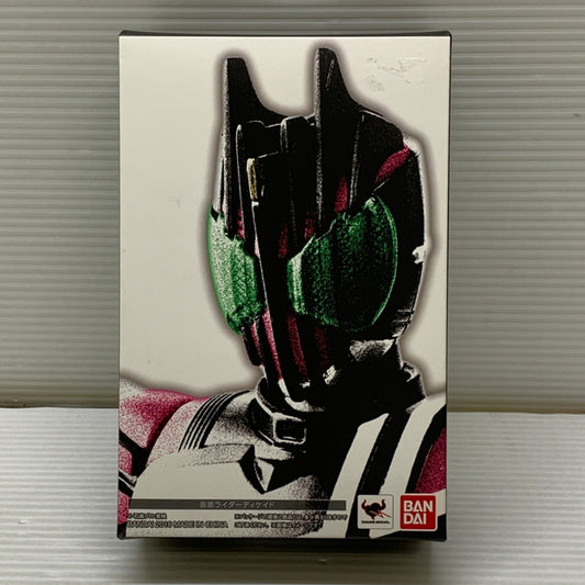 【中古品】 S.H.F 真骨彫製法 仮面ライダーディケイド フィギュア バンダイ フィギュアーツ 魂ウェブ商店 042-260619-em-26-min 万代Net店