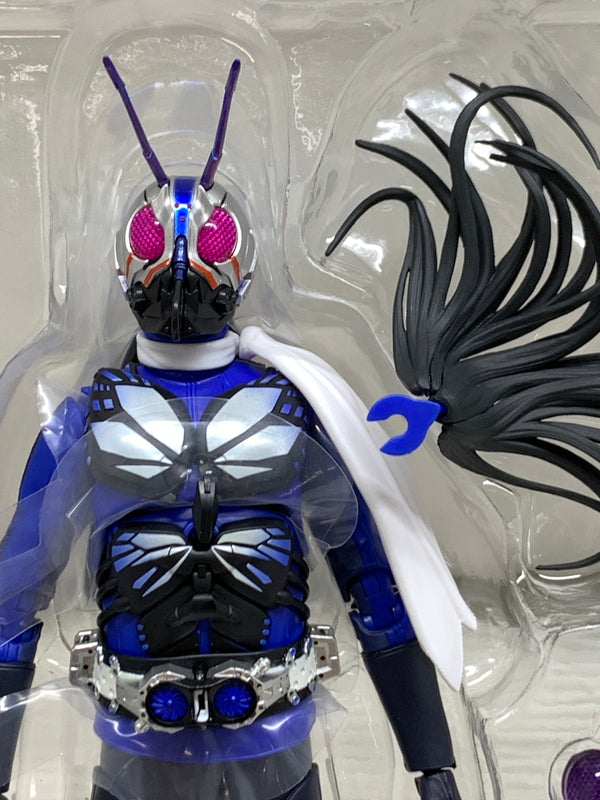 【中古品】 S.H.Figuarts シン・仮面ライダー 仮面ライダー第0号 フィギュアーツ バンダイ 魂ウェブ商店 フィギュア 仮面ライダー第０号 042-260918-em-16-min 万代Net店
