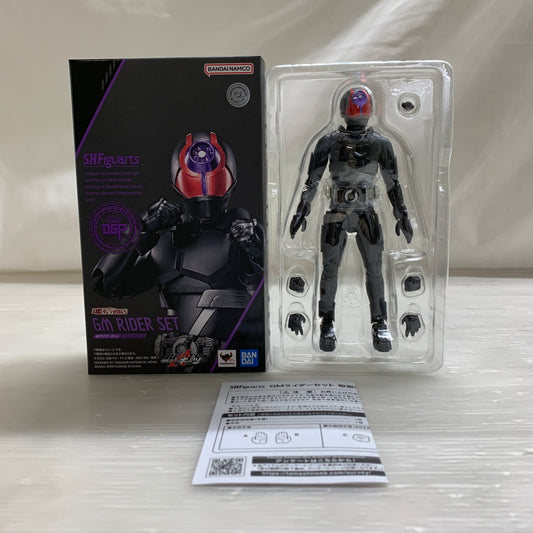 【中古品】 Figuarts 仮面ライダーギーツ GMライダーセット ライダー 戦隊 特撮 フィギュア フィギュアーツ バンダイ 042-260527-em-01-min 万代Net店