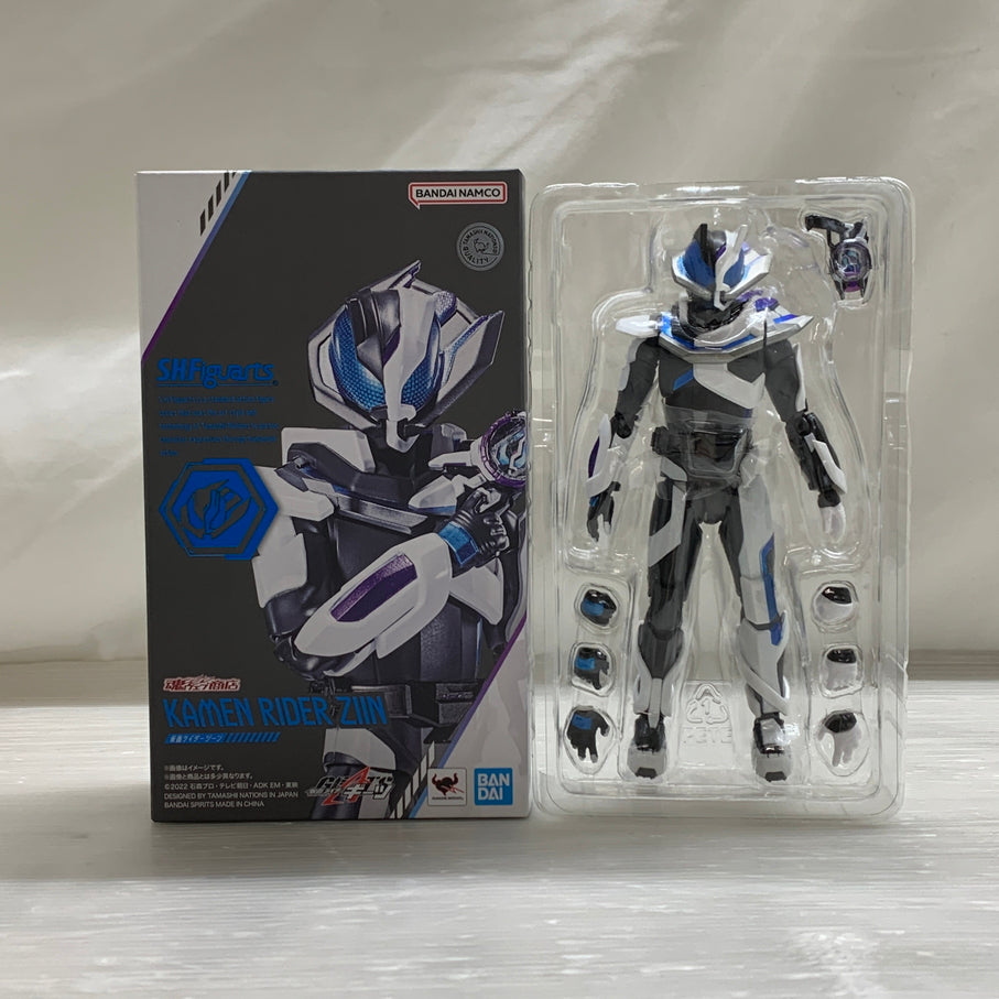 【中古品】 S.H.F 仮面ライダージーン ライダー 戦隊 特撮 フィギュア フィギュアーツ バンダイ 042-260527-em-11-min 万代Net店