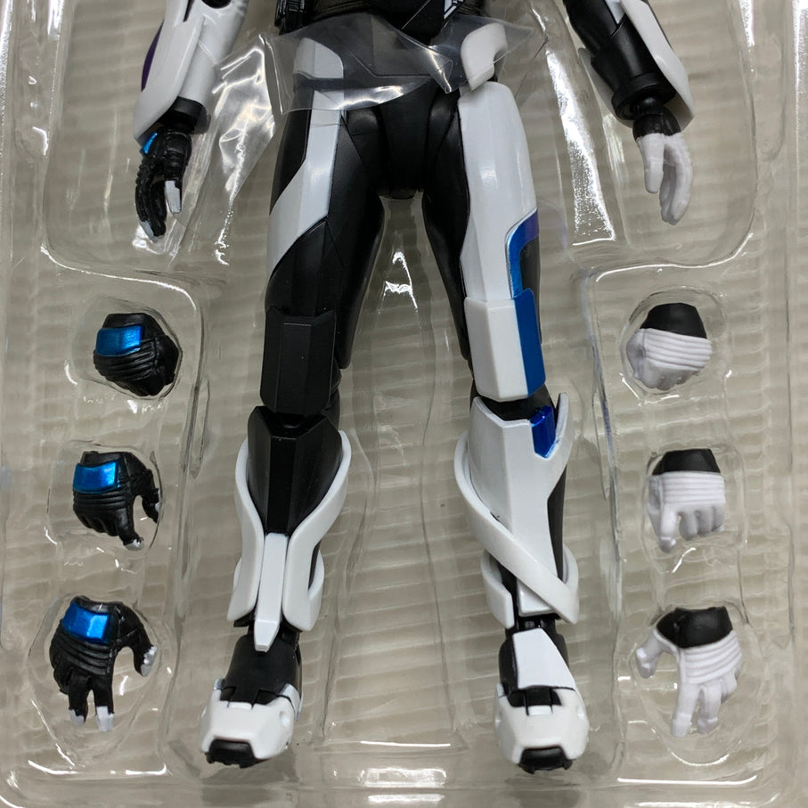【中古品】 S.H.F 仮面ライダージーン ライダー 戦隊 特撮 フィギュア フィギュアーツ バンダイ 042-260527-em-11-min 万代Net店
