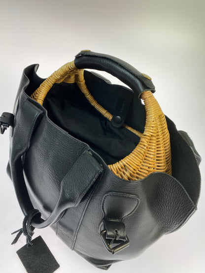 【現状渡し品】【レディース】 POMTATA ポンタタ LEATHER IN VINE BAG BLACK ポンタタ レザー イン バイン バッグ ハンドバッグ カバン 188-260521-em-14-min カラー：ブラック 万代Net店